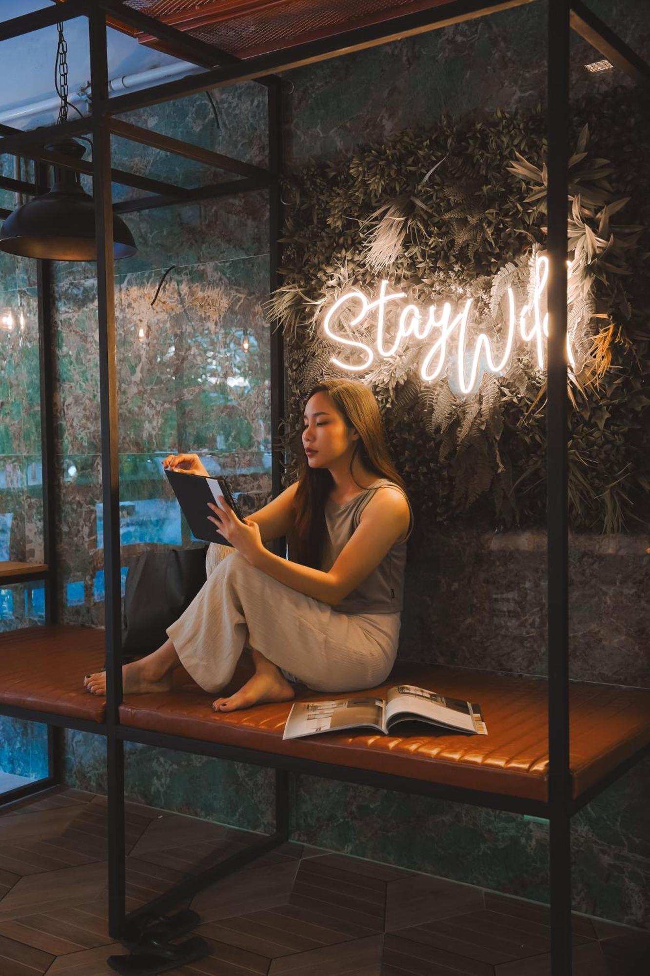 Isty Hotel -Sha Extra Plus Chiang Mai Exteriör bild